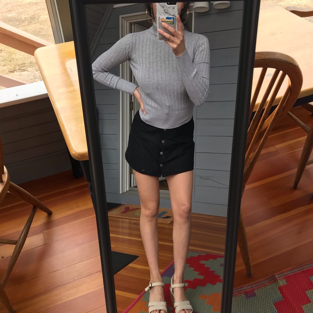 BLACK BUTTON UP SKIRT